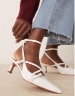 Scottie buckle detail kitten heeled shoes in off white