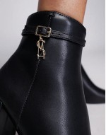 Rissa-E Heeled Ankle boot in Black Leather