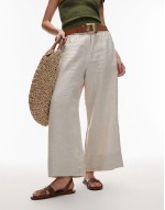 leather flat sandals in brown